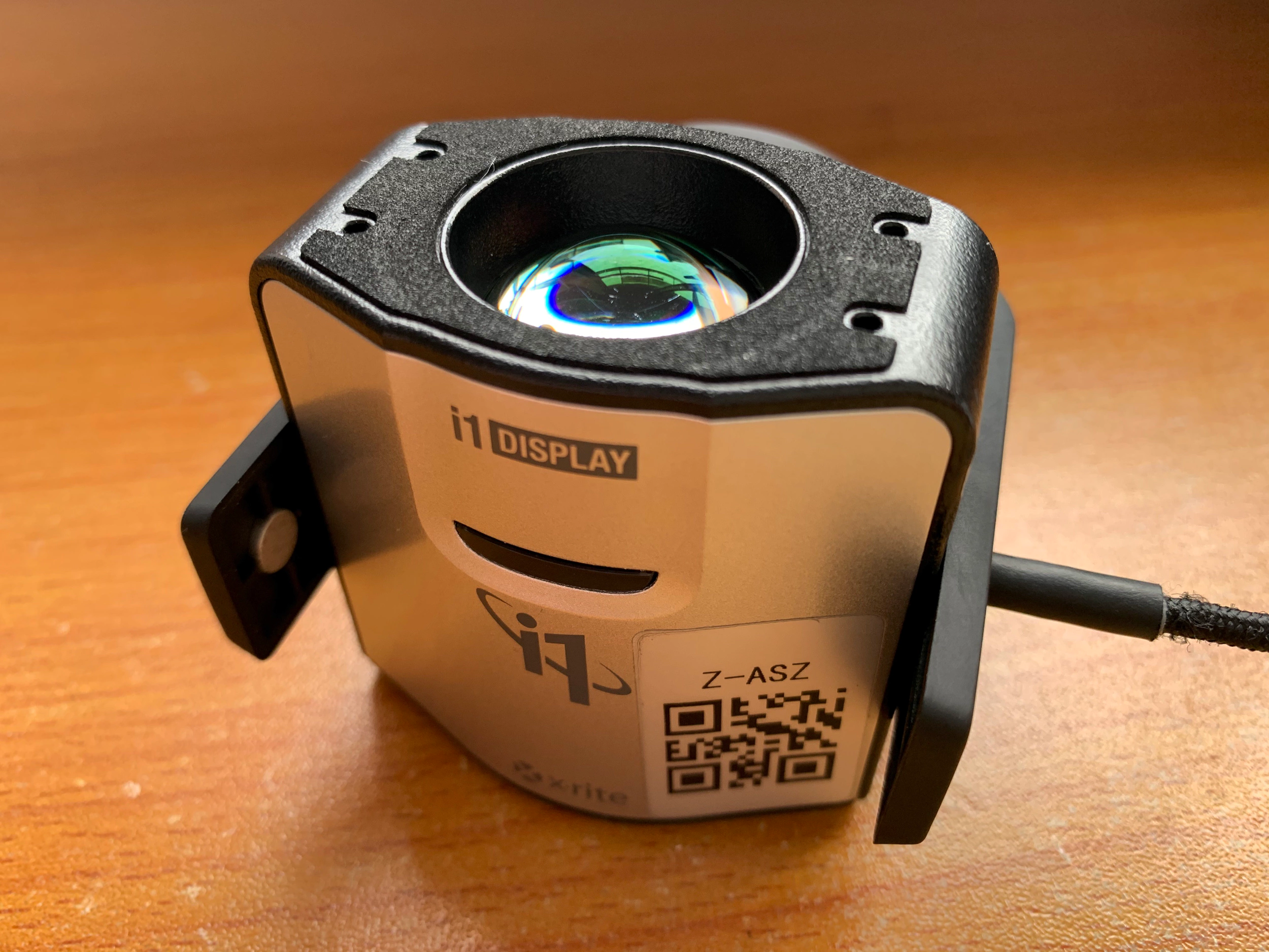 使用 DisplayCAL 与 i1Display Pro 为显示器校色